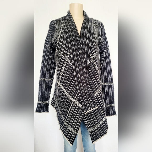 Sparrow Anthropologie Women's 100%Lamb Wool Cardigan Open Front Asym. S/M - Picture 8 of 16